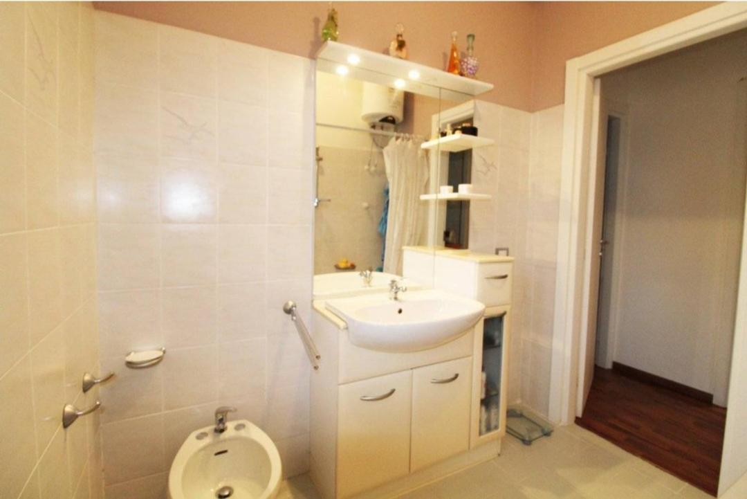 Mice Ottima Soluzione Per Il Centro E La Svizzera Apartment Como Room photo